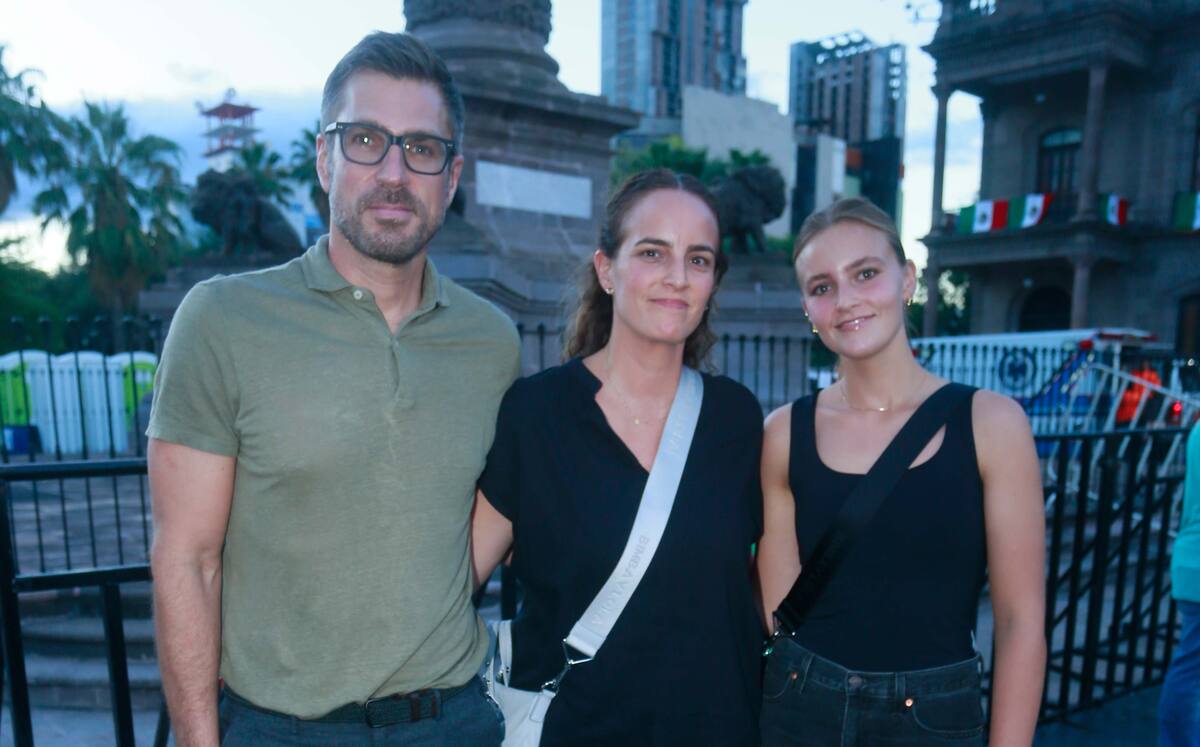 Andreas Ostberg, Ingrid Fin y Mila Isabella Ostberg