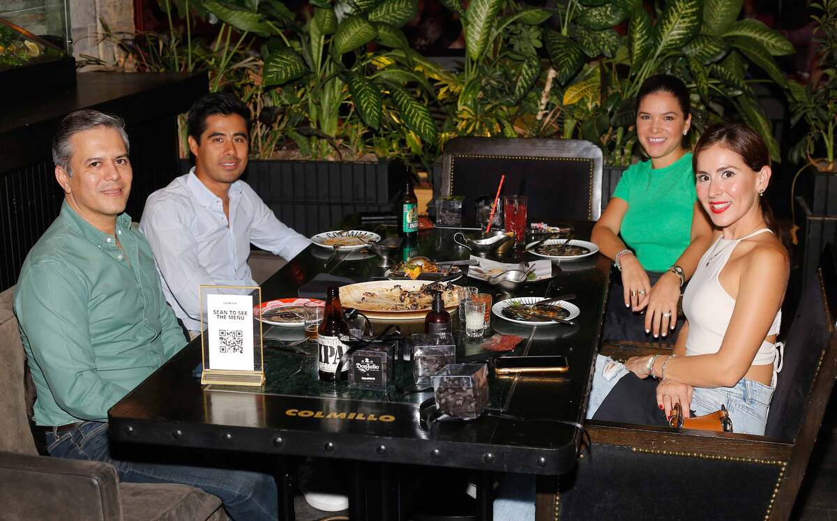Germán Urias, Ernesto Piña, Irma Acosta y Ana Karen Aguilar