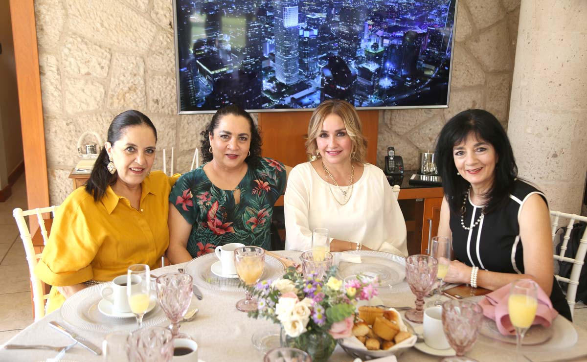 Irma, Antonieta, Silvia y Lily
