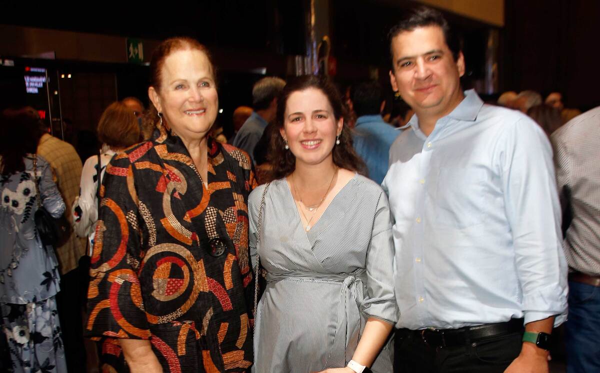 Norma Zambrano, Milarca Fernández de Garza  y Eugenio Garza