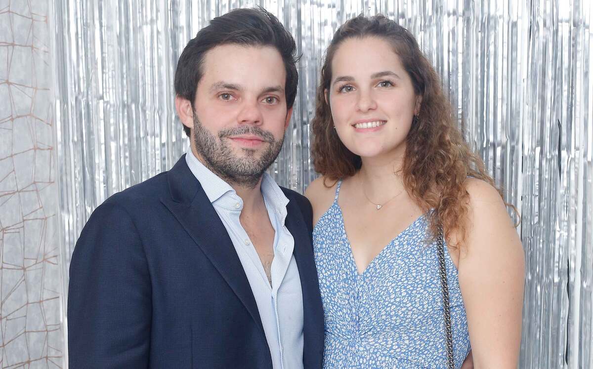 Ricardo Villarreal y Valeria Bremer