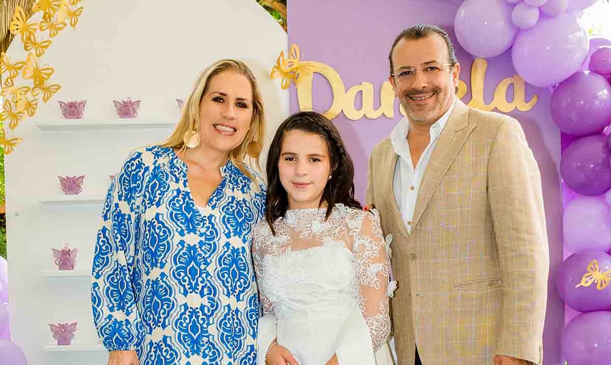 Marinieves Pereda, Daniela Pereda y Javier Gónzales