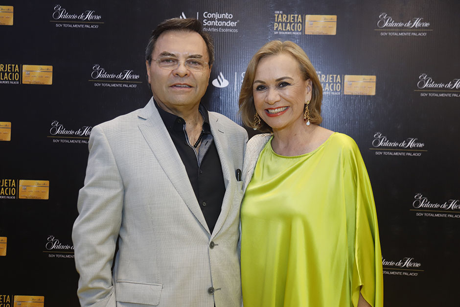 Ernesto Theurel y Sally Rangel