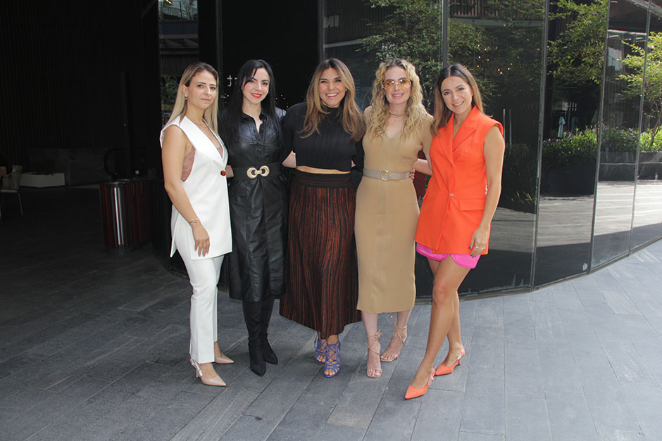 Gaby Castro, Mariela Cortés, Gabriela Espino y Mónica Rojo
