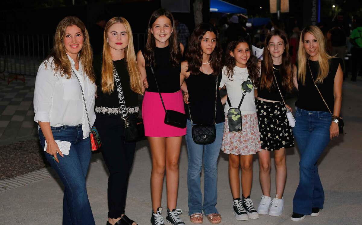 Ángela De la Maza, Valeria Alanís, Valeria Salinas, Loretta López, Mariana López, Pau Sentíes y Balbina Maiz