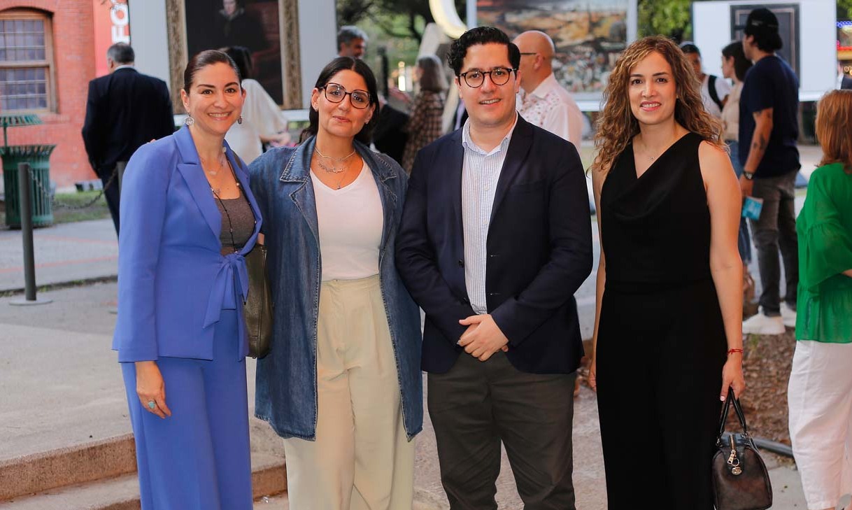 Rosalinda Ballesteros, Ninfa Romero, Felipe Tristan y Erika Lopez