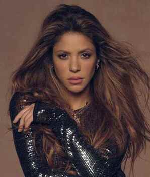 Las fotos de Clara Chía Martí prueban su parecido con Shakira.