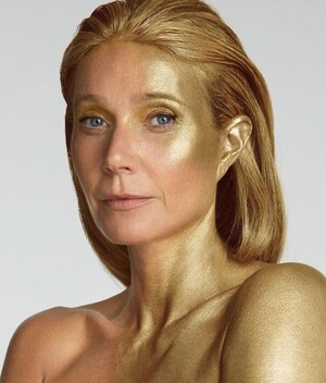 Gwyneth Paltrow celebra sus 50 años sólo con body paint (Foto: Instagram)