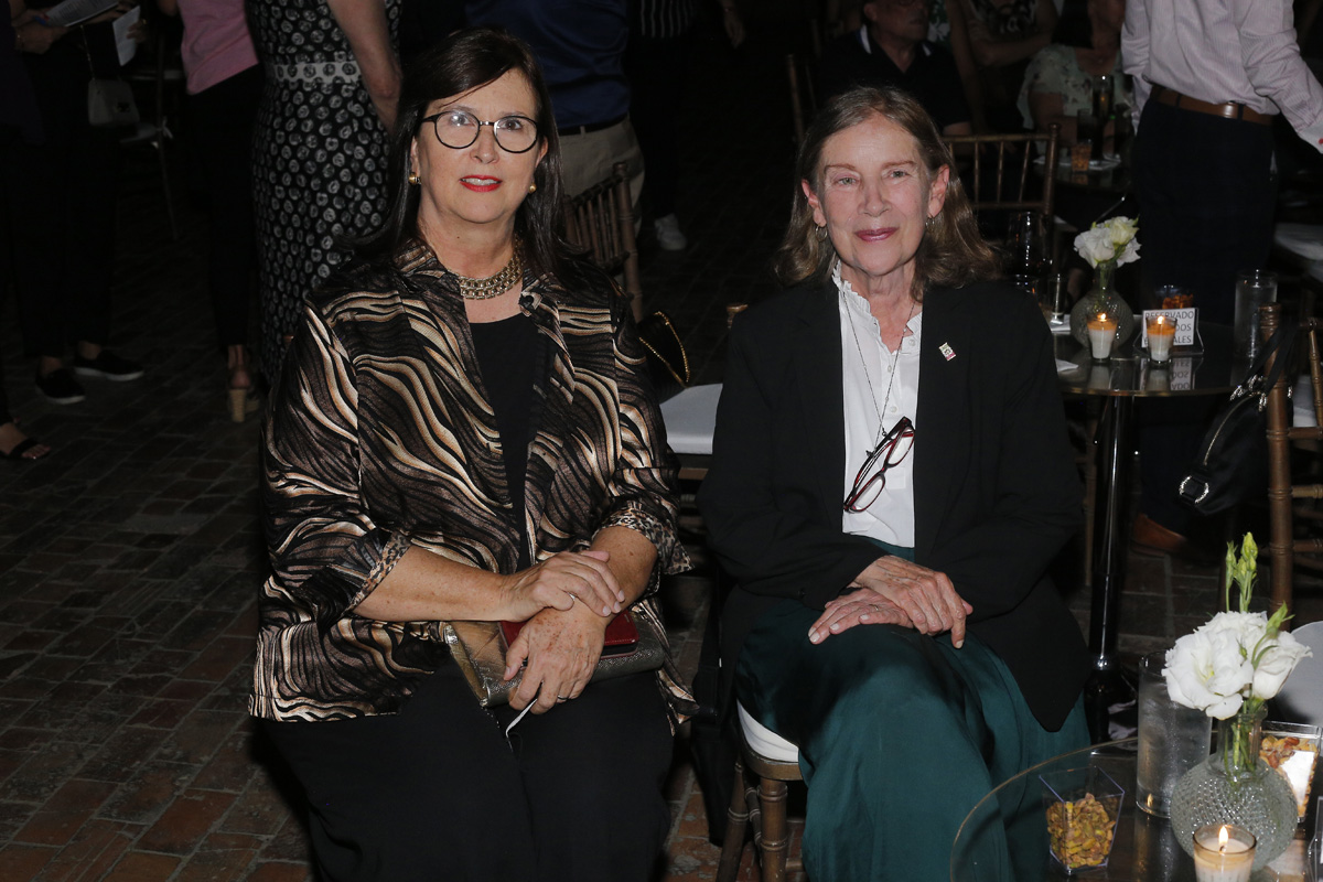 Rosa María González y Julia De la Fuente