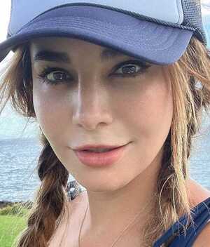 Martha Higareda y el coqueto bikini que enamoró a Lewis Howes.