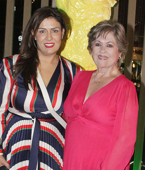 01 Lorena Martínez  y Cristy Ojeda