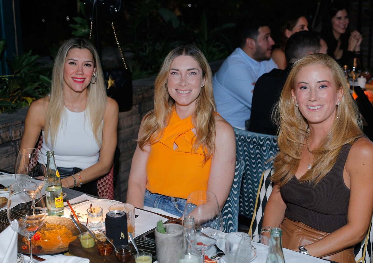 Aleyda Martínez, Melissa de la Garza y María Garza