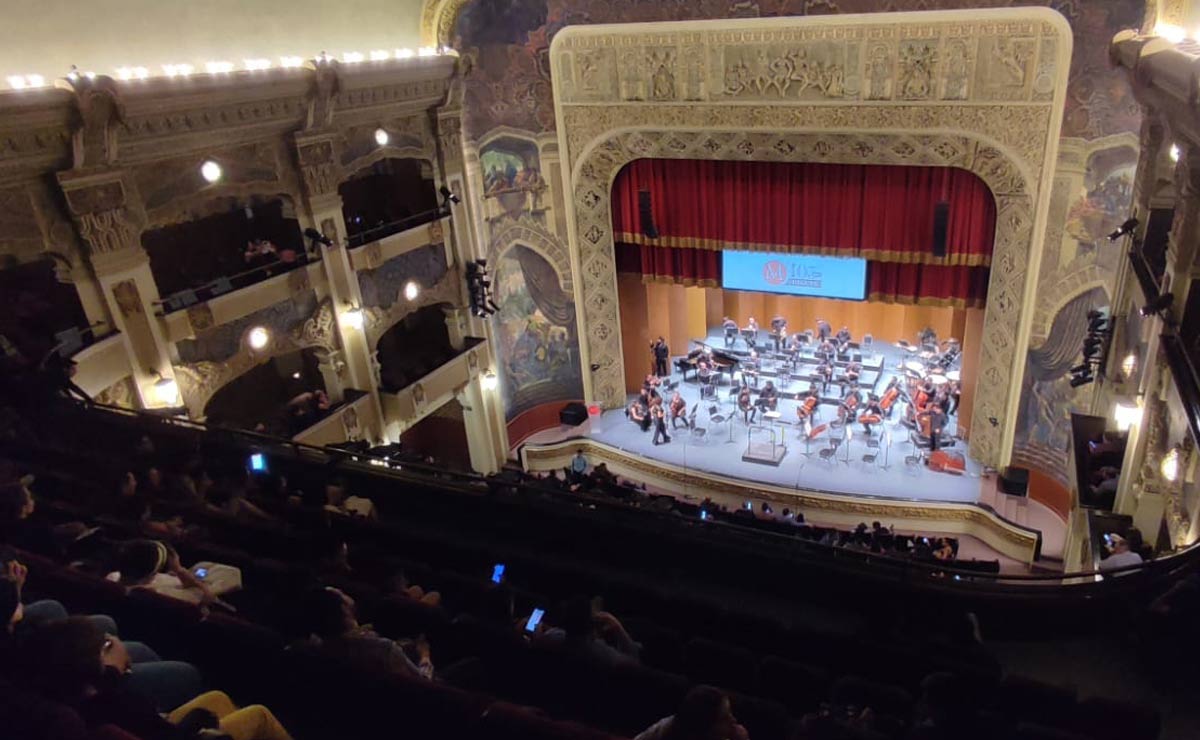 Escenario del Teatro Isauro Martínez
