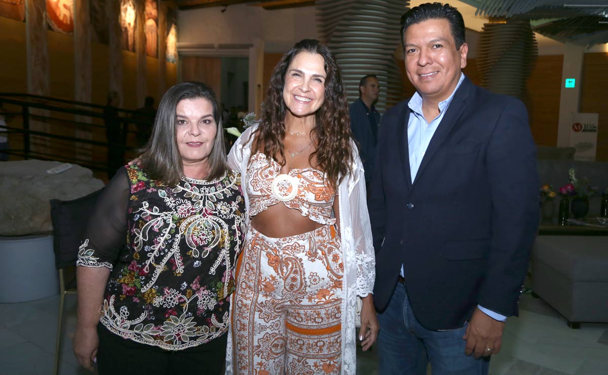 Rosy, Maricarmen y Pedro