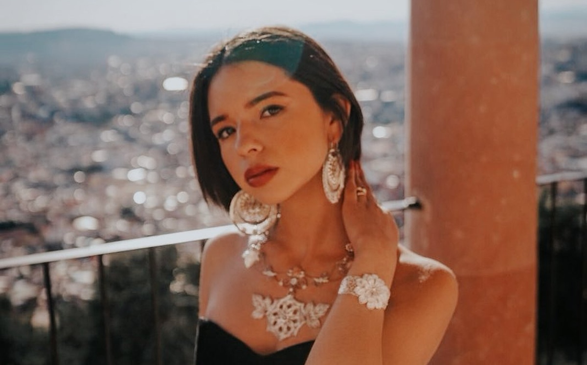 Ángela Aguilar y las fotos que la coronan como la más bella de la dinastía (Foto: Instagram)