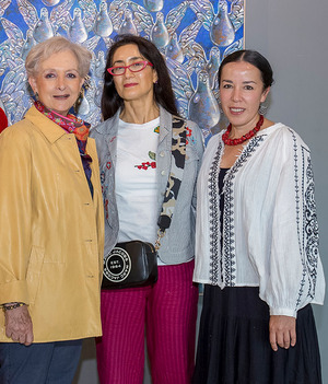 Ivet Tinoco, Marcela González Salas, Avelina Lésper y Verónica Consuelo