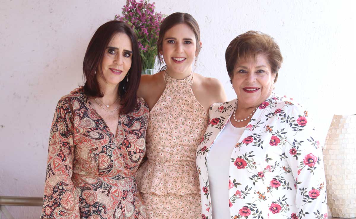 Leonor, Paola e Irene