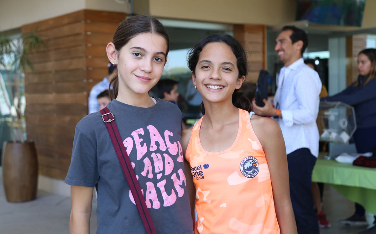 Alejandra y Regina
