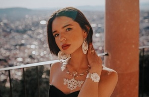 Ángela Aguilar y las fotos que la coronan como la más bella de la dinastía (Foto: Instagram)