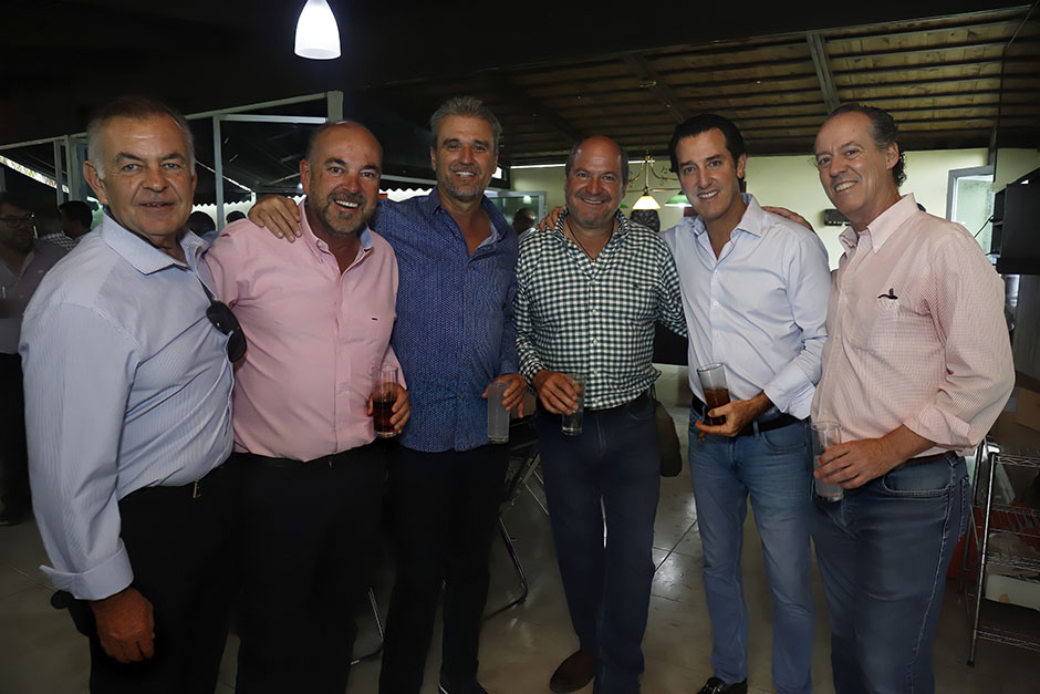 Pepe Alarcón, Poncho Alarcón, Néstor de la Torre, Jaime Orendain, Carlos Álvarez y Polo Orendain