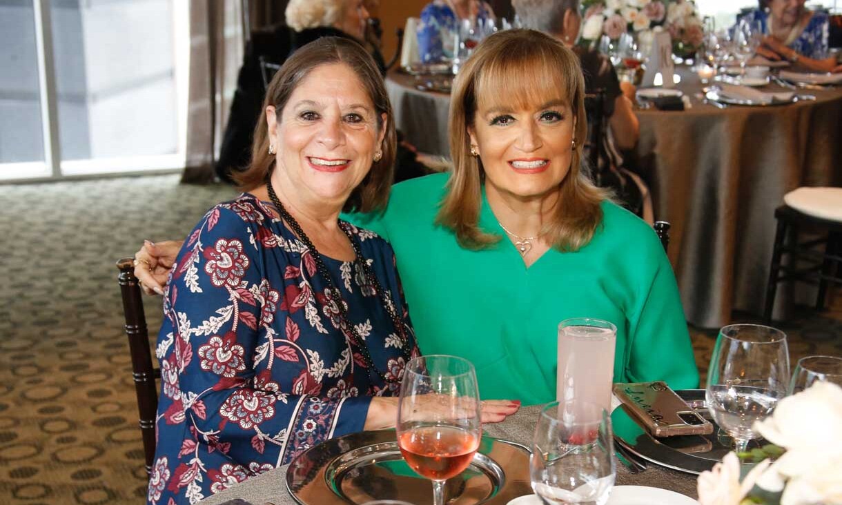 Blanca Chapa y Lucia Alvarez