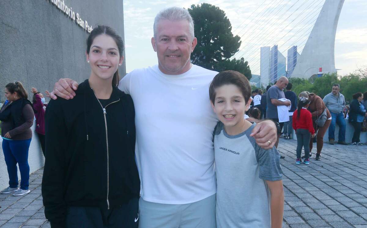 Bárbara Treviño, Edurardo Treviño y Eduardo Treviño