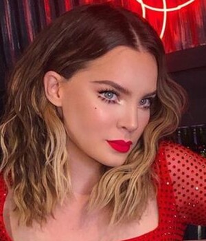 Belinda presume nuevo look para octubre con perforaciones en el rostro (Foto: Instagram)