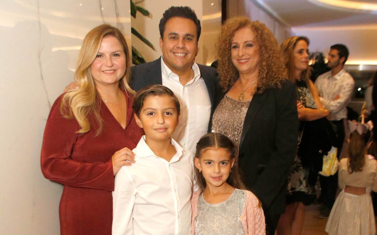 Ely Maldondo de Treviño, Ismain Treviño, Mizada Mohamed, Ismain Treviño y Kalia Treviño