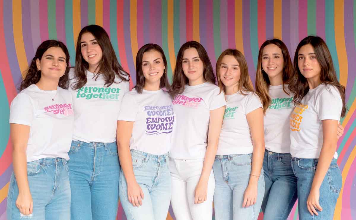 Eugenia García junto a sus amigas / Fotos: VGS Photos
