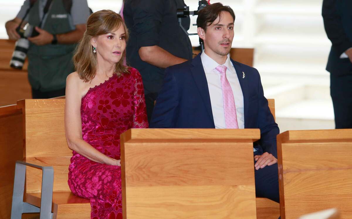 Mamá y Hermano de la novia. Maru Garza y Mauricio Sada