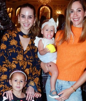 Ángela González, Renata Ramírez, Karla Mayrl, Adriana González y Marcelo Zablah