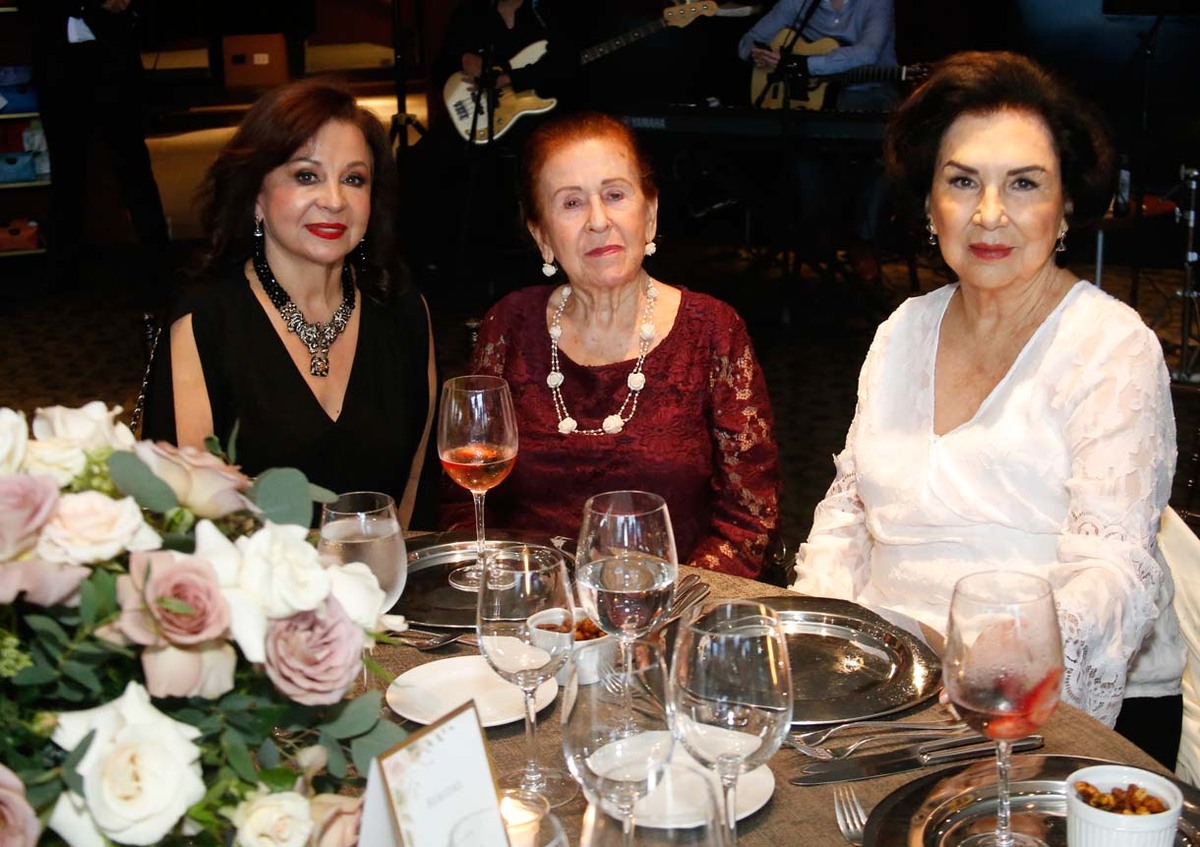 Tere Serna de Peñalaver, Lupina Salinas y Socorro Garza