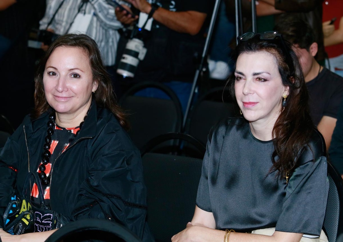 Vero González Salas y Claudia Marcucheti