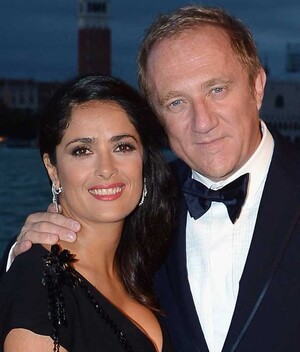 Él es Augustin, el "hijo" de Salma Hayek que NADIE conoce (Foto: Instagram)