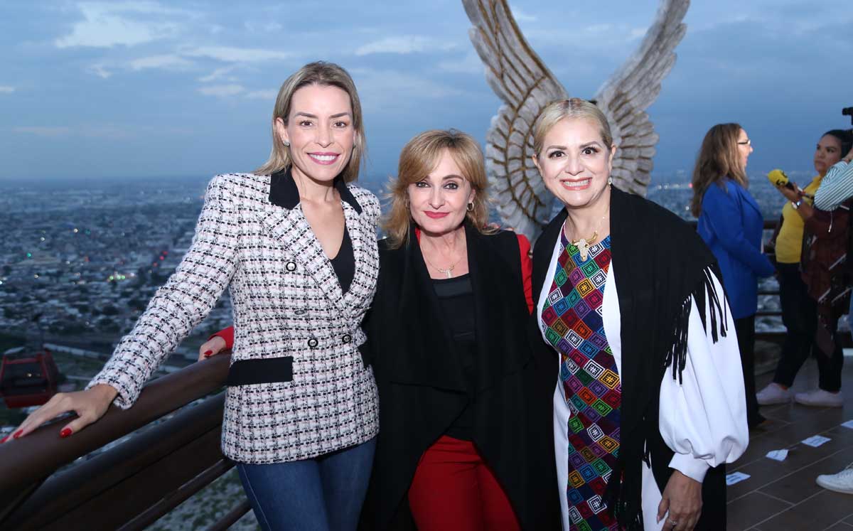Verónica, Azucena y Vero