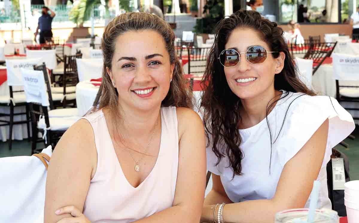 Eloina Pérez y Ana Gabriela Mina / Foto: Dennis Hernández