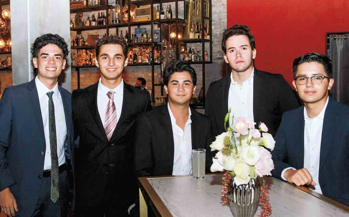 Alejandro Castillo, Federico de la Garza, Jorge Alvarado, Santiago Gómez y Homero Treviño / Foto: José Chang