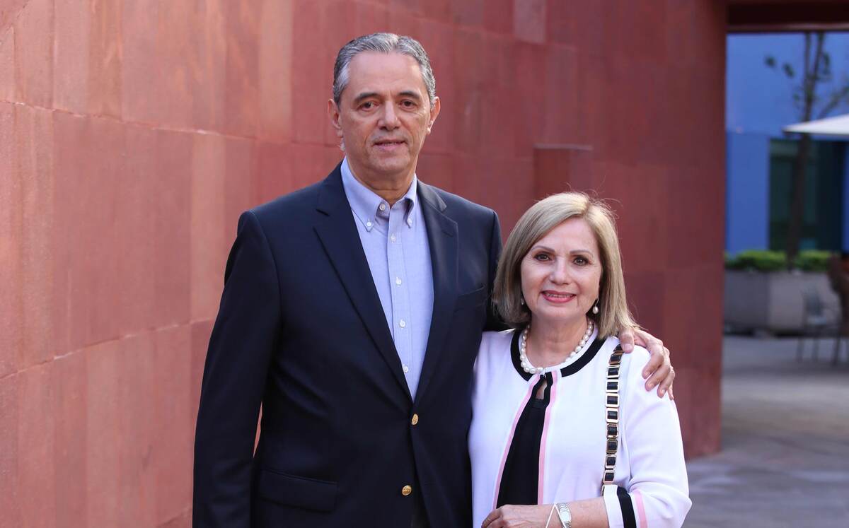 Fernando Chavira  y Carmen Elizondo de Chavira