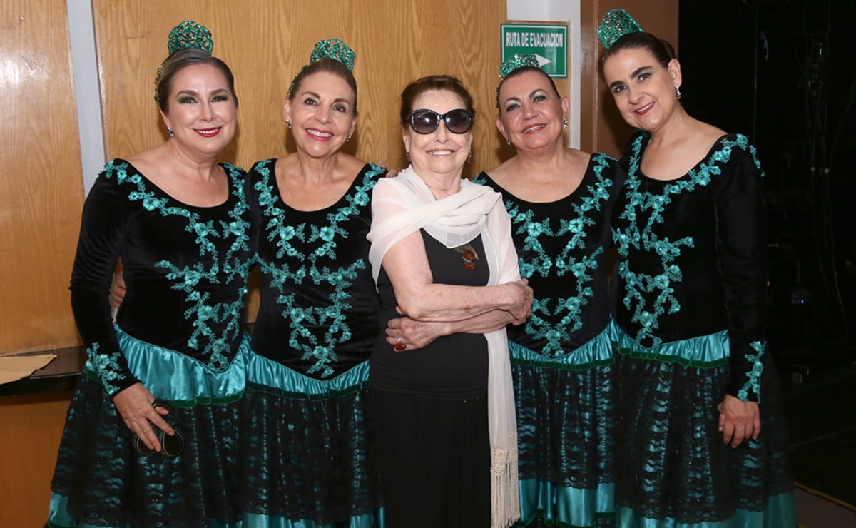 Rosy, Rocío, Pilar, Pilar y Adela