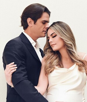 Ximena Navarrete y Juan Carlos Valladares: Así es su historia de amor