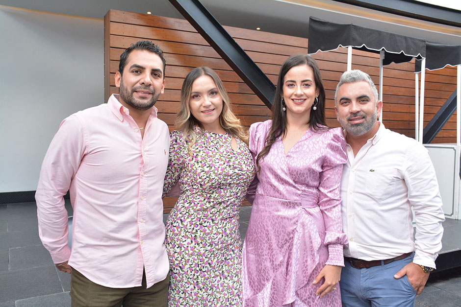 Alfonso Lizaola, Nicté Vidauri, Adriana García y Miguel Castellanos