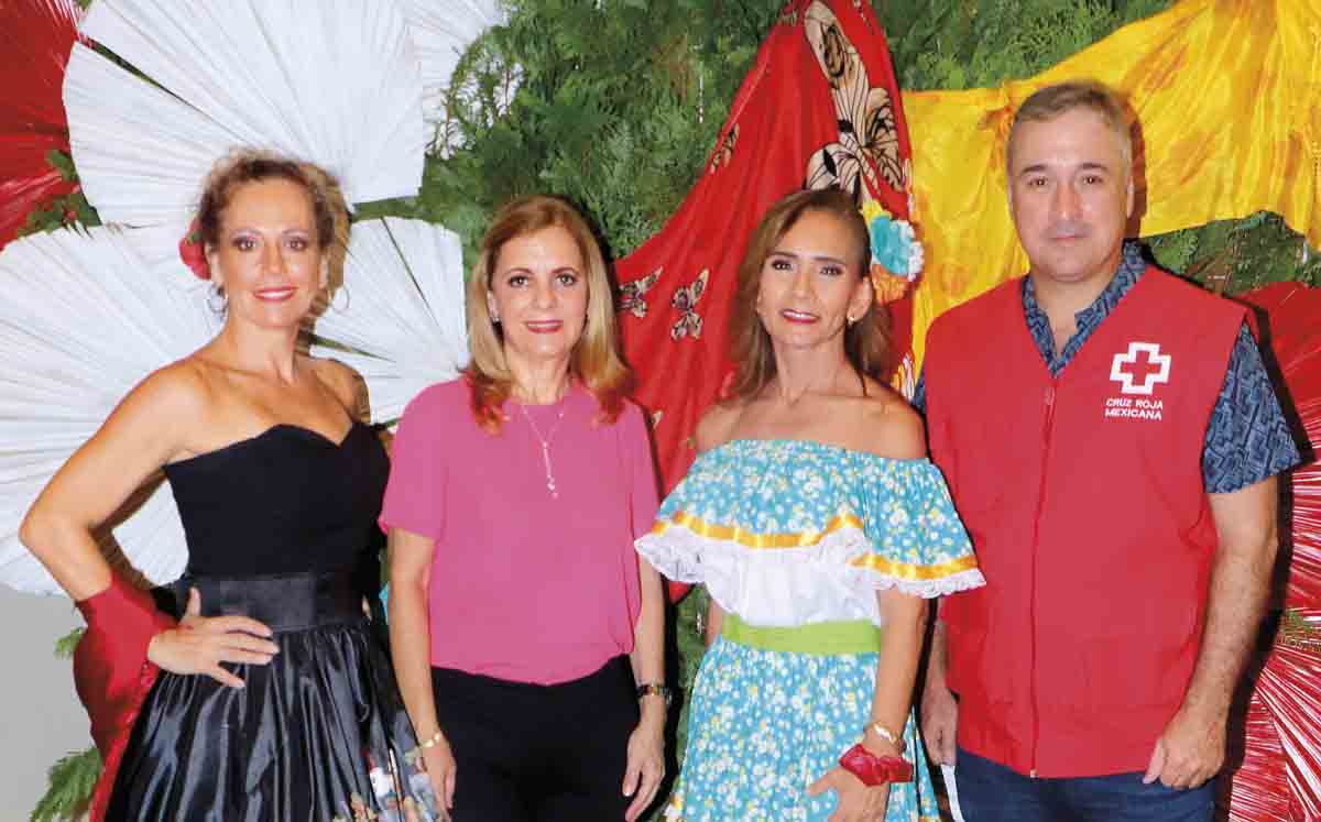 Marilú Ceja, Aida Feres, Nora Mejía y Eduardo Lacavex / Fotos: Dennis Hernández