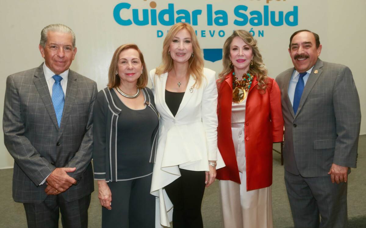 Javier Prieto, Lupina Treviño de Prieto, Alma Marroquín, Sonia de Ocampo y Jorge Ocampo