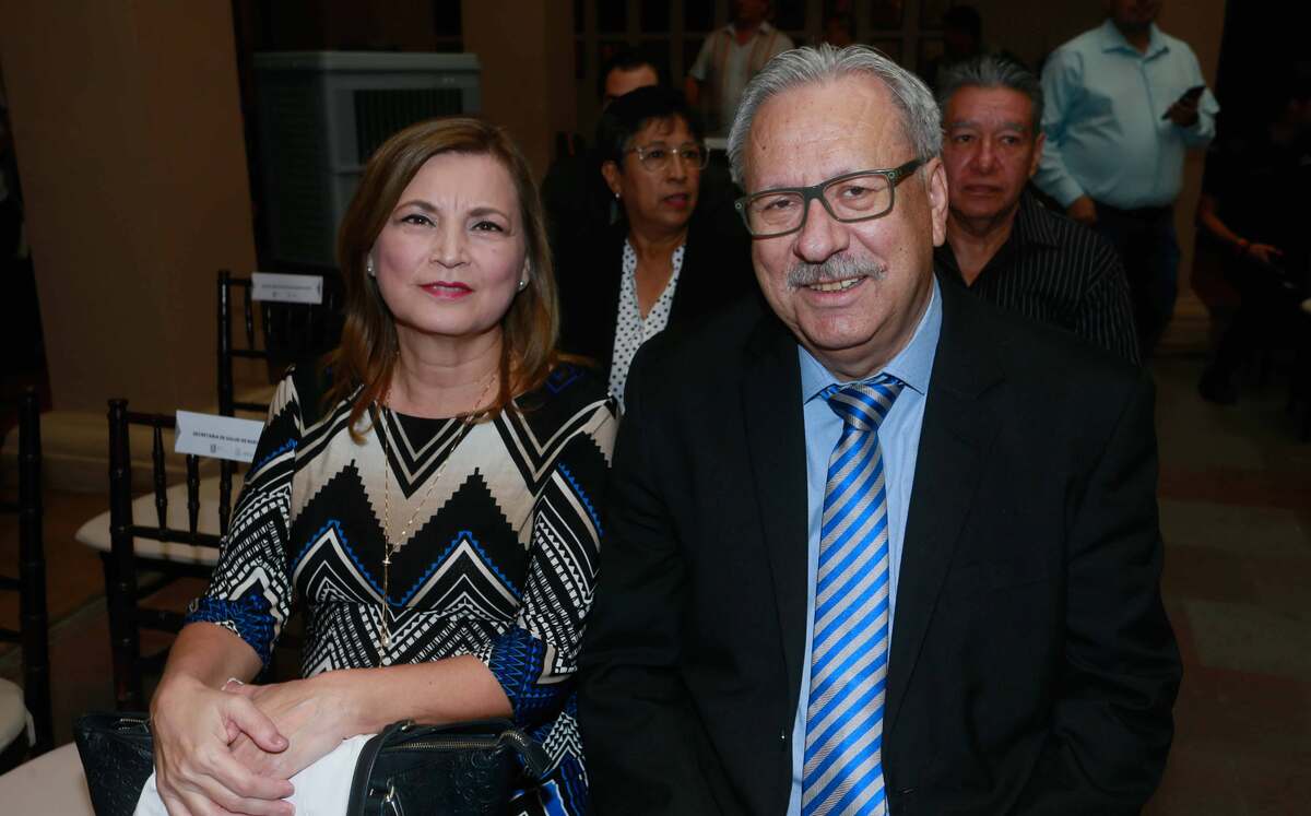 María del Socorro Rodríguez y Orfelio Serna
