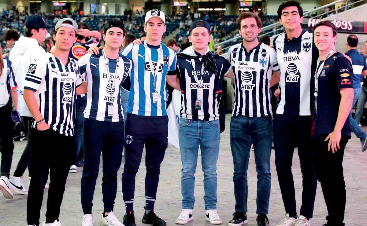 Mateo Álvarez, Mario Villarreal, David Campuzano, Mauricio Murillo, Héctor Silveyra, Eugenio Bueno y Gabriel Guardado  / Fotos: Omar Valdez
