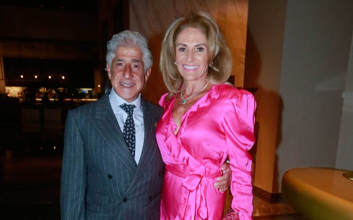 Mayer Saga y Dinah Zaga