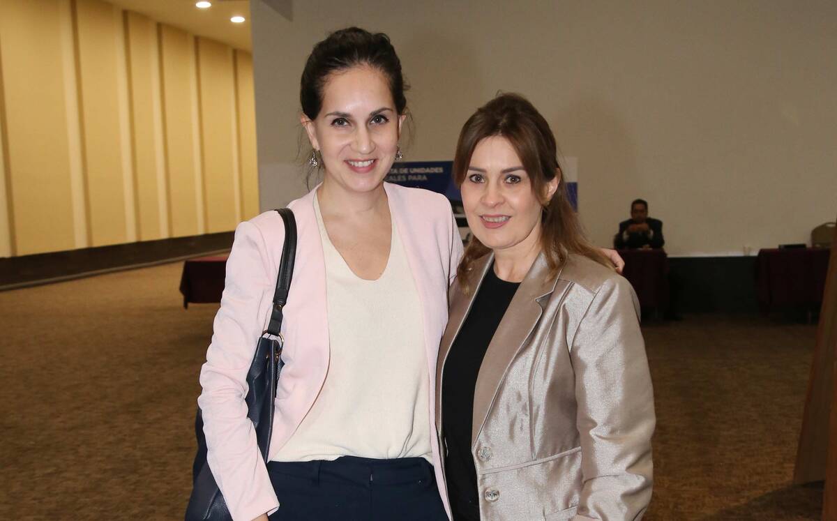 Molly Peña y Belinda Villarreal