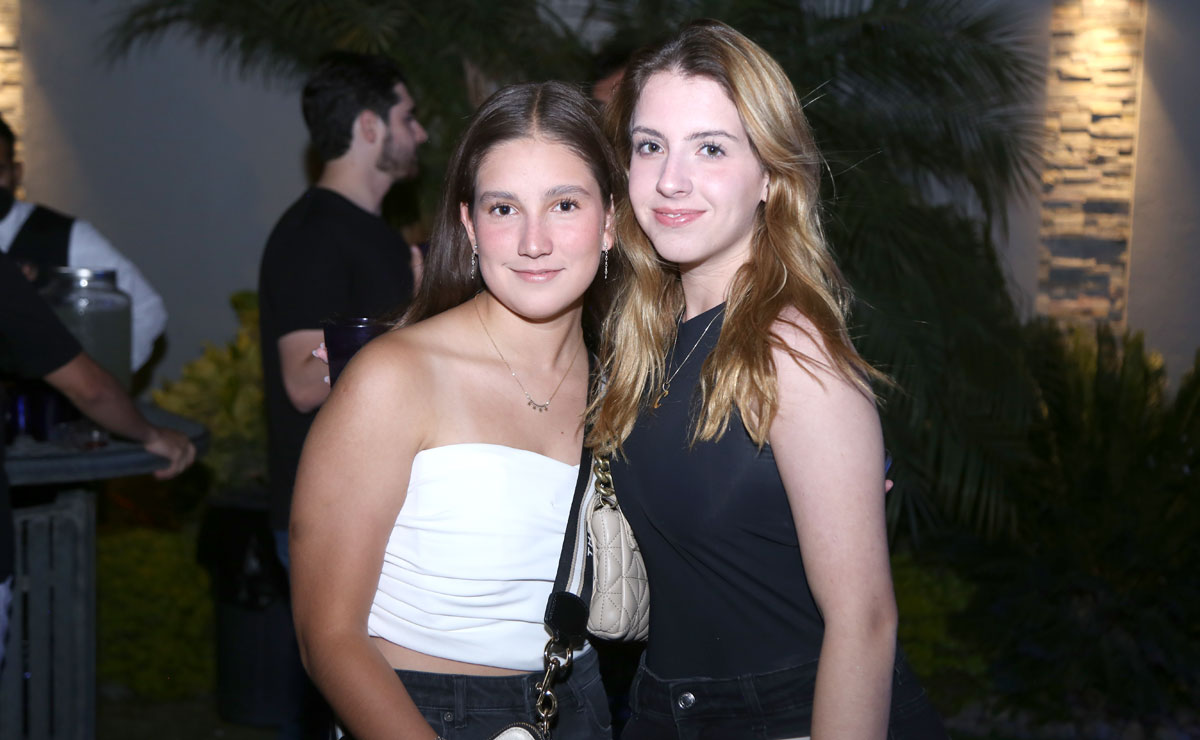 Ana Sofía y Cristina