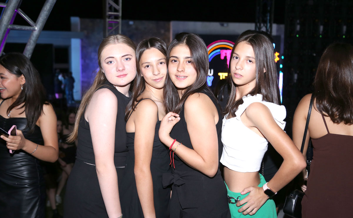 Bertha, Andrea, Natalia y Regina