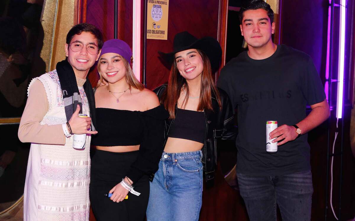 Diego Cañedo, Gaby Chávez, Mariana Obregón y Benjamín Vidaurri